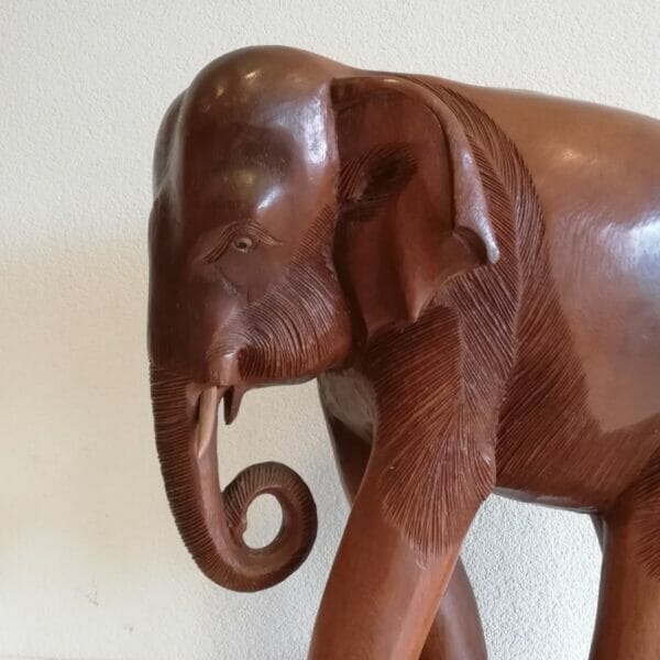 Houten Aziatische olifant 60 cm