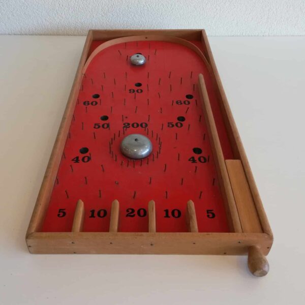 Vintage houten knikkerbak / trekbiljart / pinball
