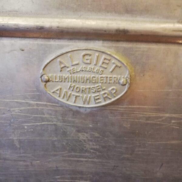 Antieke Antwerpse wasbak - Algiet aluminiumgieterij Antwerpen