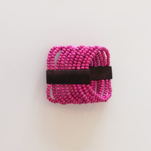 Brede roze armband